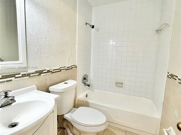 8650 SW 67th Ave #1032 — Photo 10