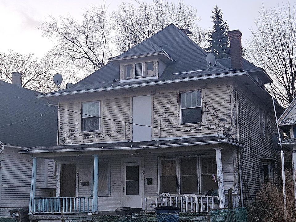1st image of 219 Eastern Ave