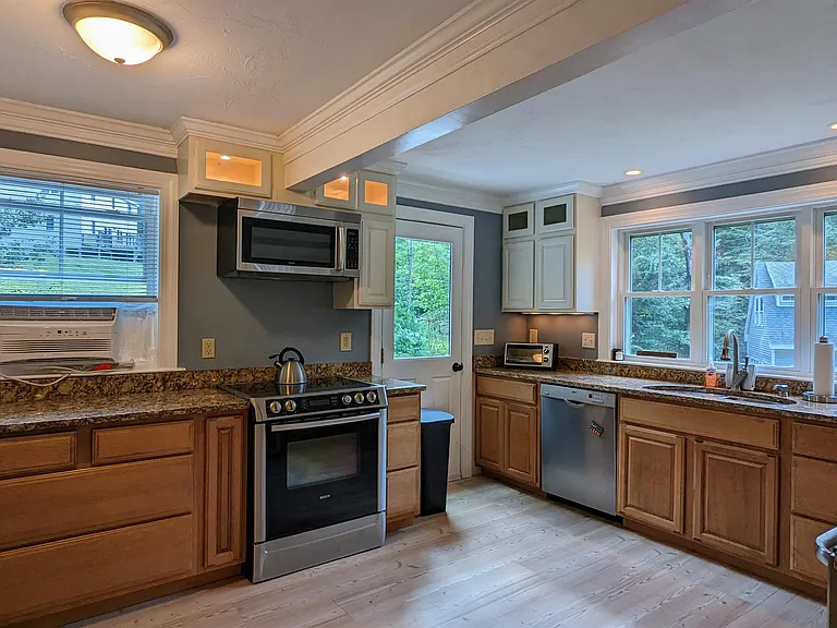 52 Crestview Dr — Photo 7