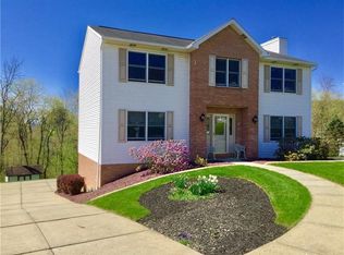 915 Lodgepole Dr, Imperial, PA 15126
