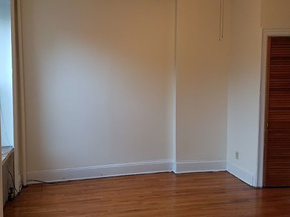 5th image of 82 4th Pl #3