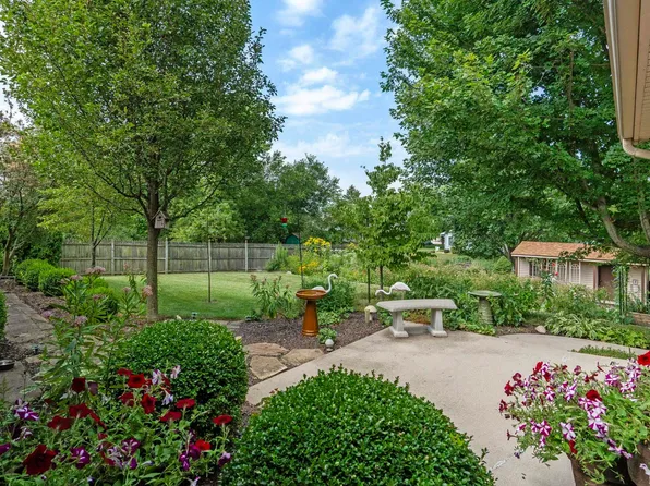 829 Valdosta Dr, Fort Wayne, IN 46825