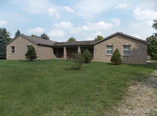 1970 Moffat, Leonard, MI 48367