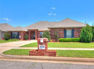 17116 Gladstone Ln, Edmond, OK 73012