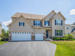12481 Glazier St, Huntley, IL 60142