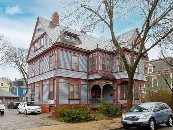 51 Chapin Ave #2L, Providence, RI 02909