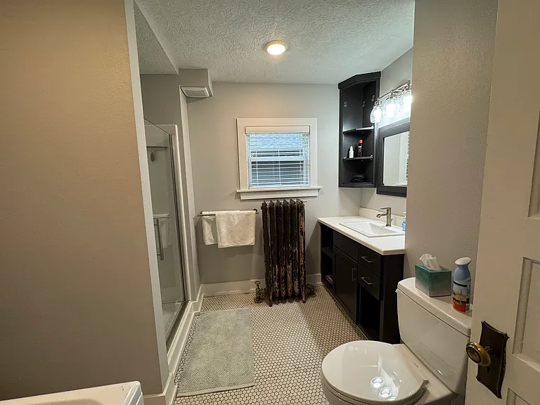 709 S Phillips Ave #2 — Photo 13