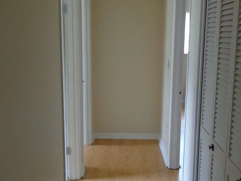 1510 Meeks Rd — Photo 10
