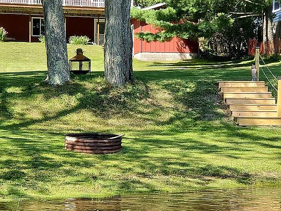3rd image of 4281 Island View Dr