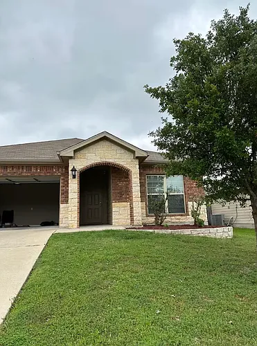 511 Parkfield Ln Photo 1