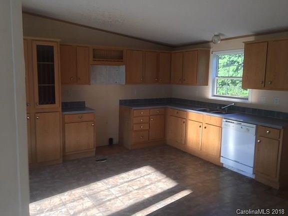 4th image of 171 Titanium Dr