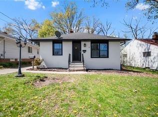 5596 Cumberland Dr, Garfield Heights, OH