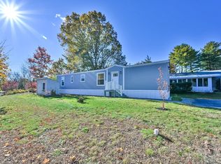 39 Park Ave, Sturbridge, MA 01566