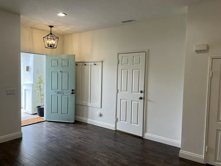 40125 Belvedere Ct — Photo 7