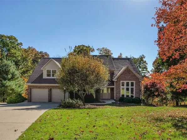 123 Searight Dr, Baden, PA 15005