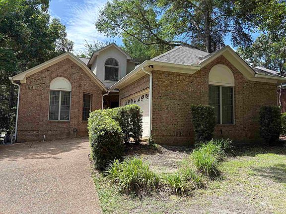 2nd image of 1661 Vintage Ridge Ct