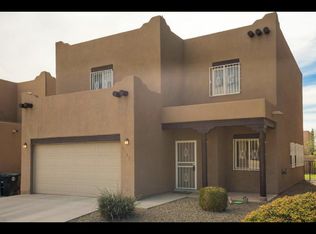 1105 Maciel Dr NW, Albuquerque, NM 87104