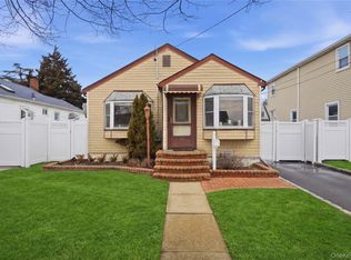 3031 Lowell Avenue, Wantagh, NY 11793