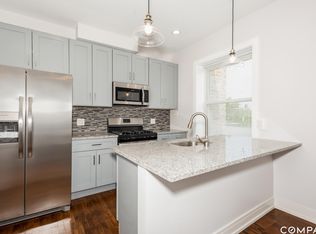 3049 N Spaulding Ave #3B, Chicago, IL 60618