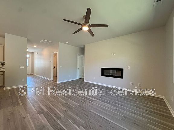 4th image of 8834 Colbert Place Dr