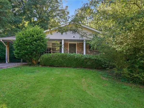 2231 Scotty Cir, Decatur, GA 30032