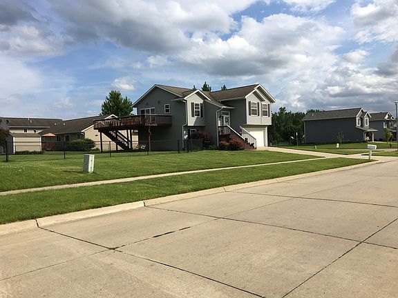 4th image of 500 Pebble St
