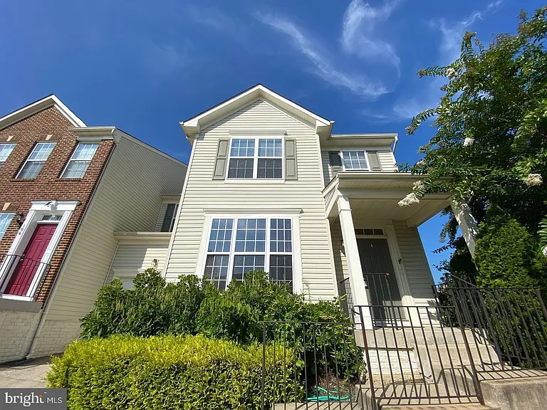 108 Davidson St — Photo 1