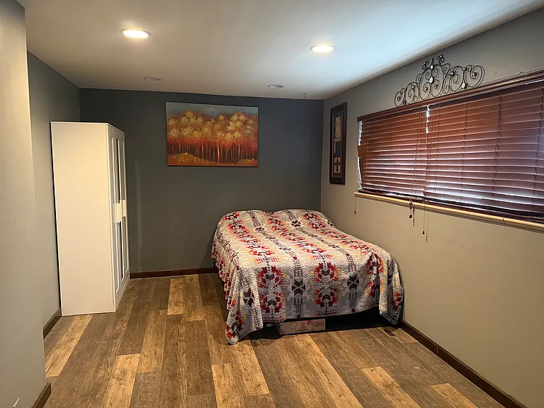 1211 Dawson Dr — Photo 2