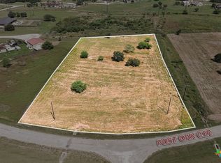 000 Post Oak Cir, Inez, TX 77968