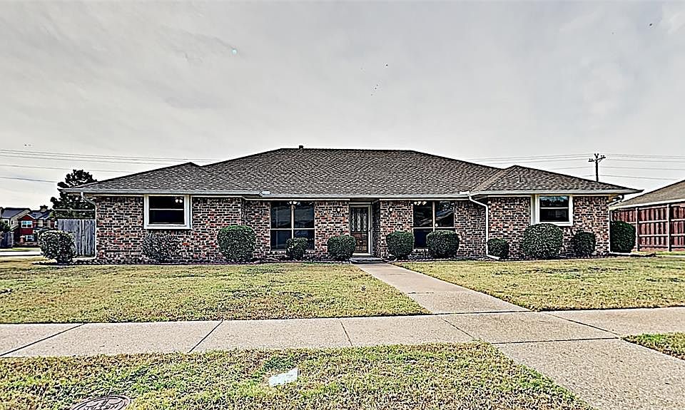 1st image of 1528 Silverleaf Dr