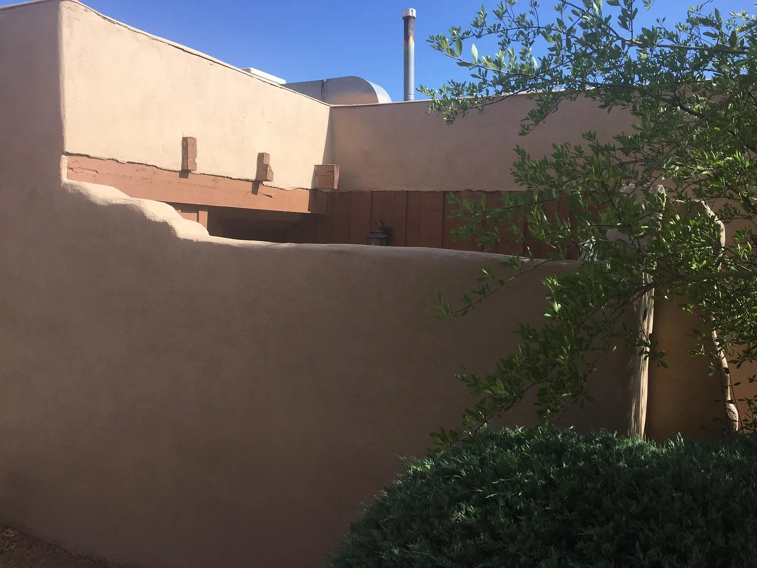 111 Placitas Rd NW — Photo 2