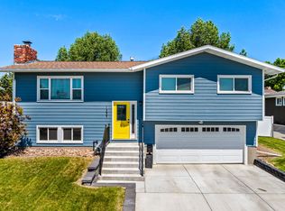1237 Park Garden Rd, Great Falls, MT 59404