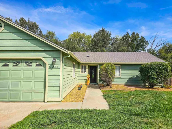 1235 Southpointe Dr, Red Bluff, CA 96080