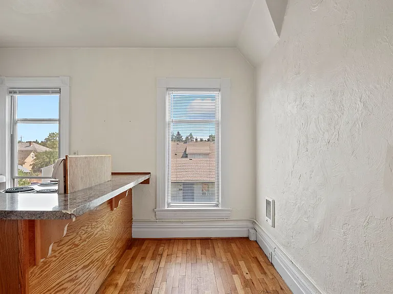 828 W Cleveland Ave — Photo 13