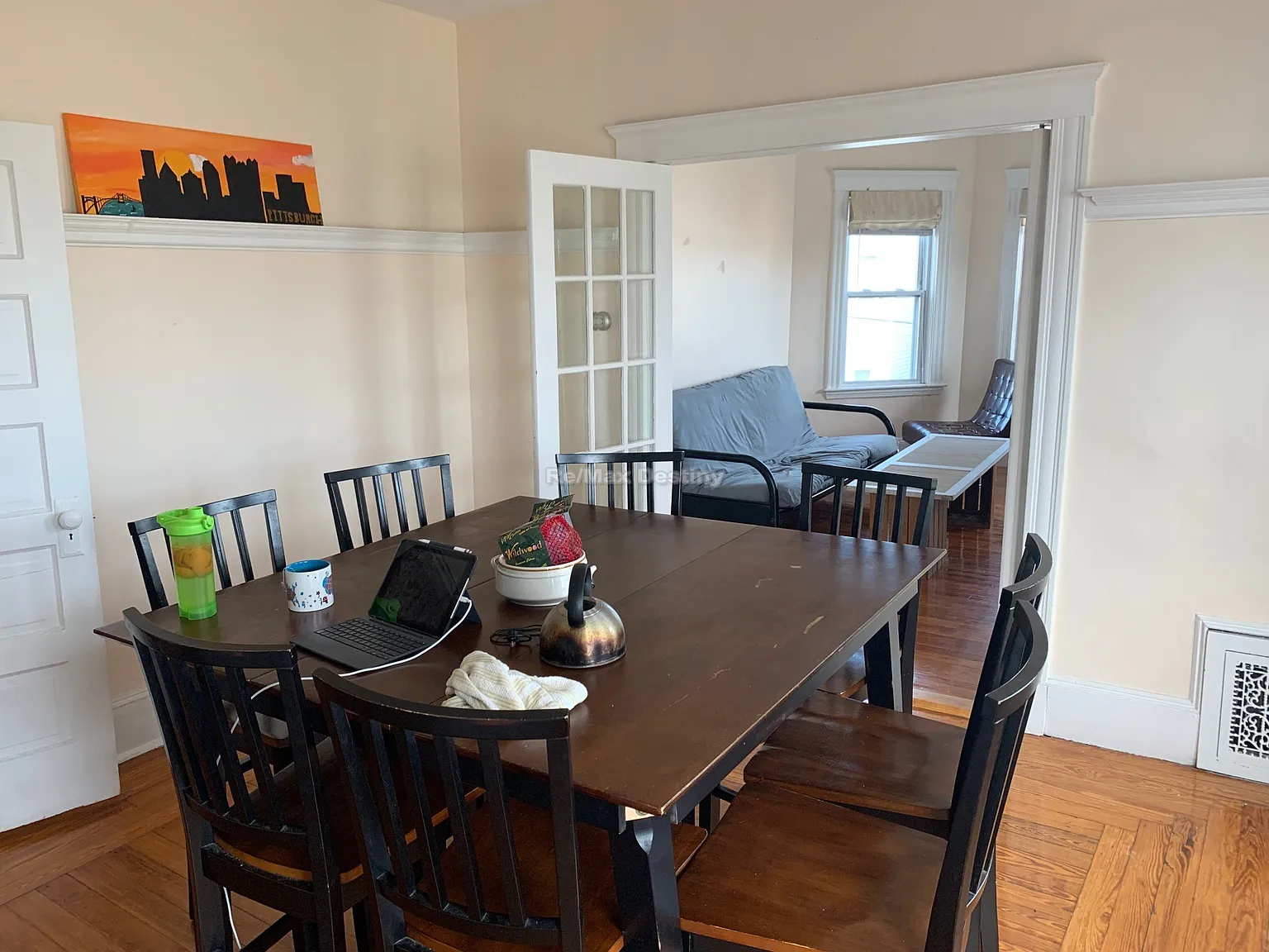 2 bed, 1.0 bath, 1250 sqft, $3,750 — Photo 2