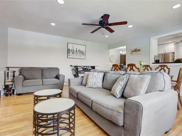 84 Lawrence Drive #C, White Plains, NY 10603