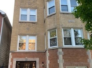 2056 N Sawyer Ave APT 3B, Chicago, IL 60647