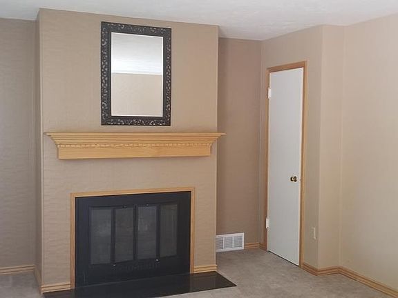 5th image of 2240 S Avocet Dr