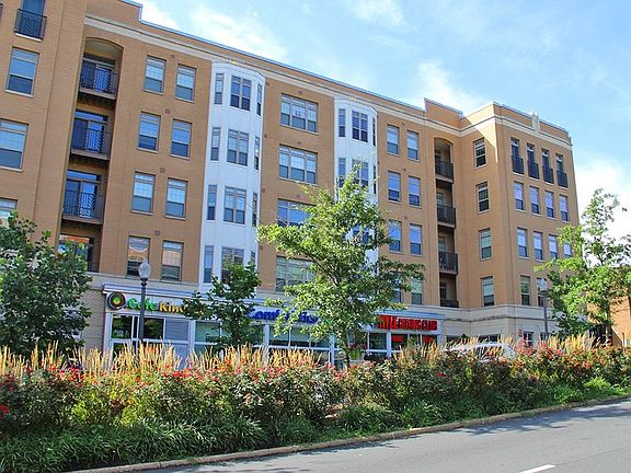 Northgate apartment building with ground floor shops