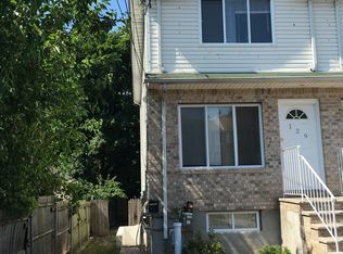 129 Seneca St, Staten Island, NY 10310