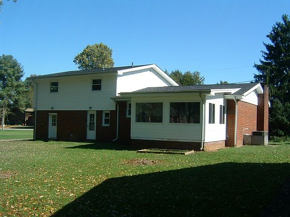 2nd image of 231 Township Road 1107