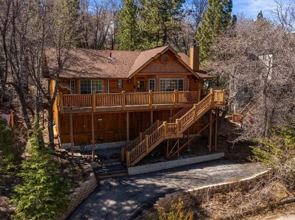 487 Villa Grove Ave, Big Bear City, CA 92314