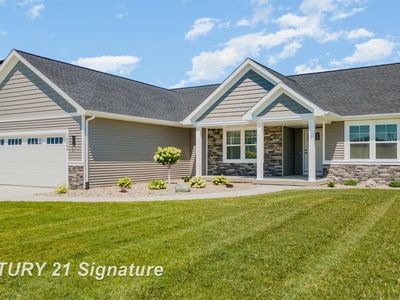 10464 Laurel Woods Pl, Freeland, MI, 48623
