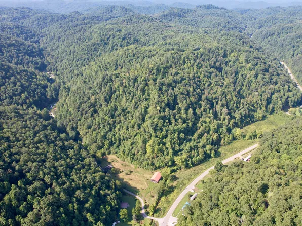 108 Lost Fork Rd, Manchester, KY 40962