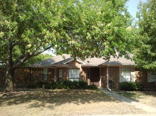 708 Juniper Dr, Allen, TX 75002
