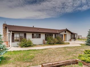 975 S Almstead Rd, Watkins, CO 80137