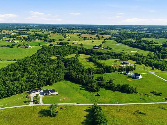3rd image of 462 Mill Creek Meadows Dr