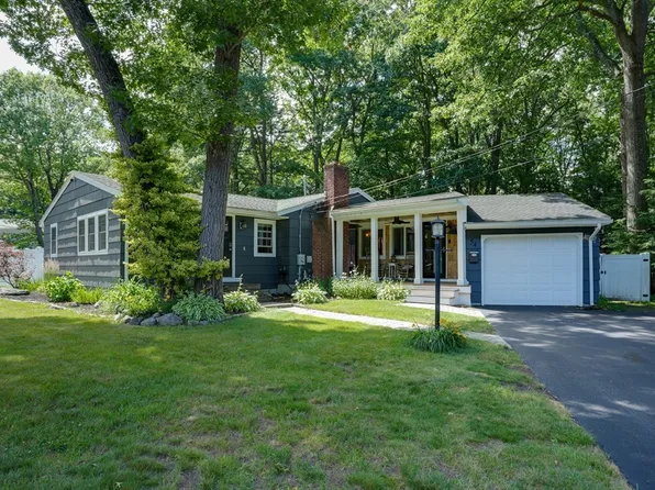 54 High Ridge Rd, Holden, MA 01520