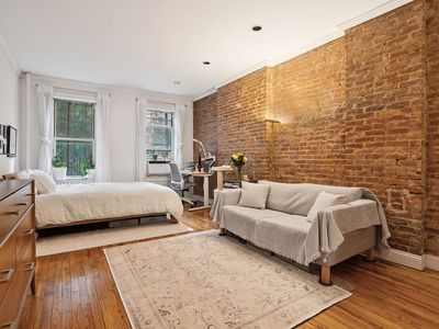 212 E 88th St APT 2D, Manhattan, NY, 10128