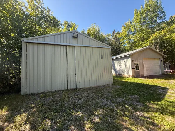 9901 N Whitefish Point Rd, Paradise, MI 49768